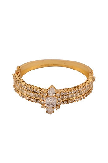 Gold Finish Bracelet With Zircon