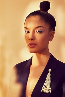 White Gold Plated White Pearls Brooch