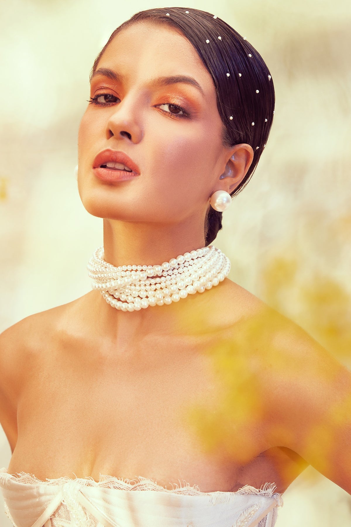 White Pearl Choker Necklace