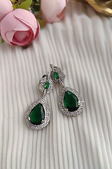 White Finish Zircon & Green Stone Necklace Set