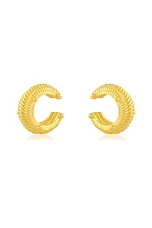 Gold Finish Dotted Carved Ear Cuff