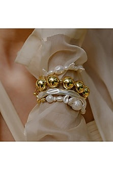 Gold Finish Baroque Pearl Pratapgarhi Uneven Bracelet