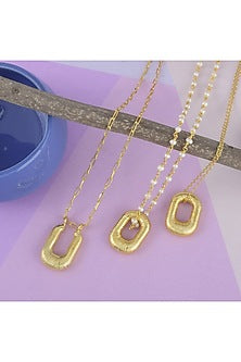 Gold Finish Pearl Pendant Necklace