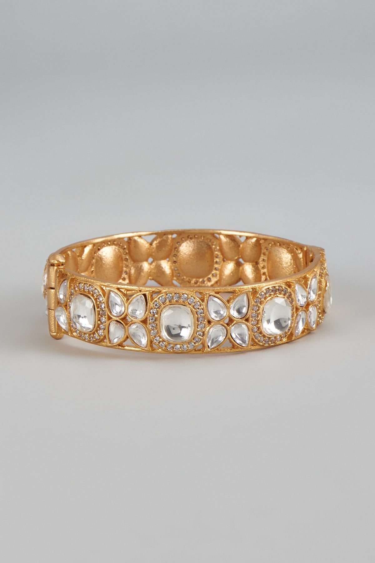 Gold Finish Uncut Stone & Kundan Polki Bracelet