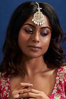Gold Finish Yellow Kundan Polki & Pearl Maang Tikka