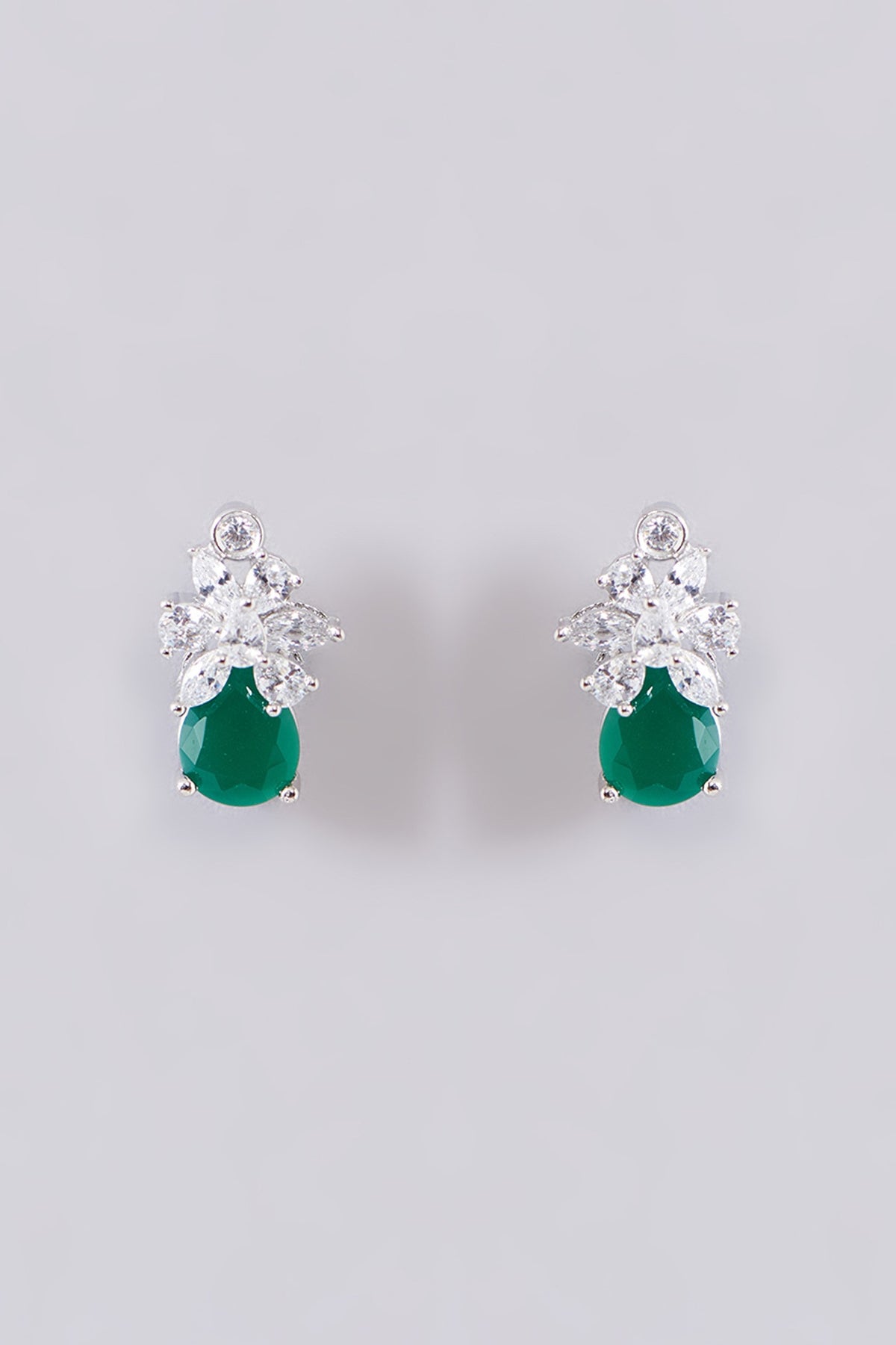 White Finish Zircon & Green Stone Necklace Set