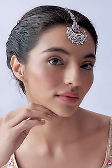 White Finish Zircon & Red Stone Maangtikka