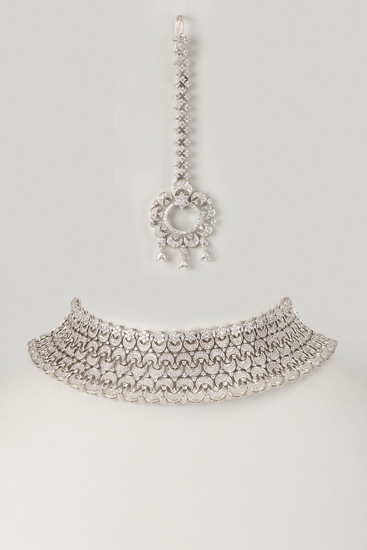 White Finish Zircon Necklace