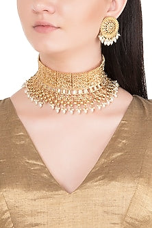 Gold Finish Faux Pearls Embossed Choker Necklace Set