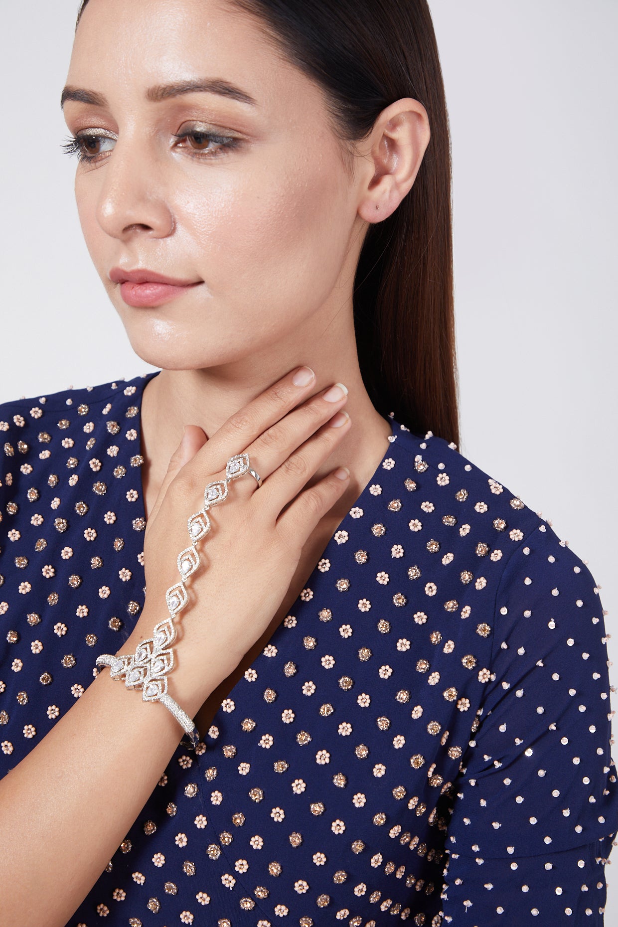 White Finish Hand Harness With Faux Diamond