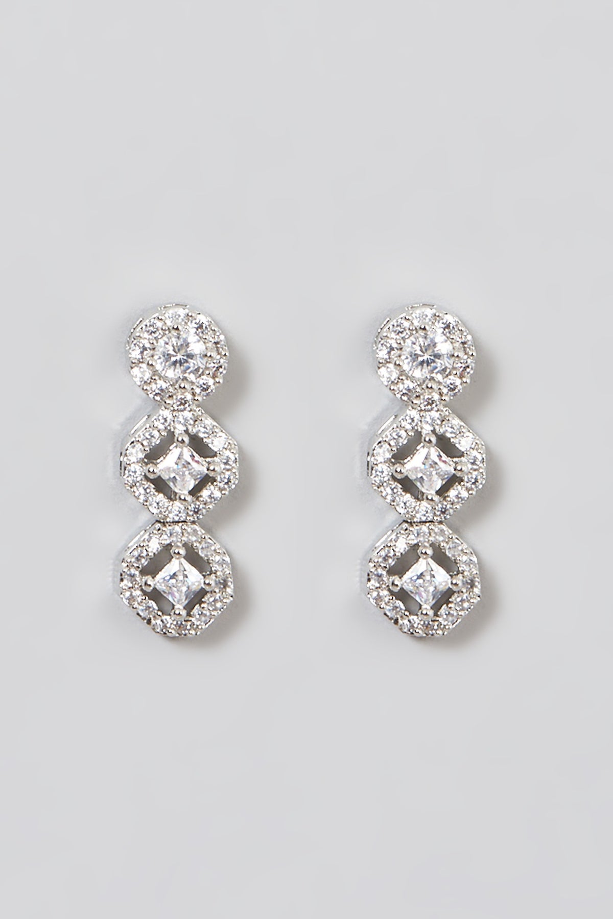 White Finish Zircon Necklace Set