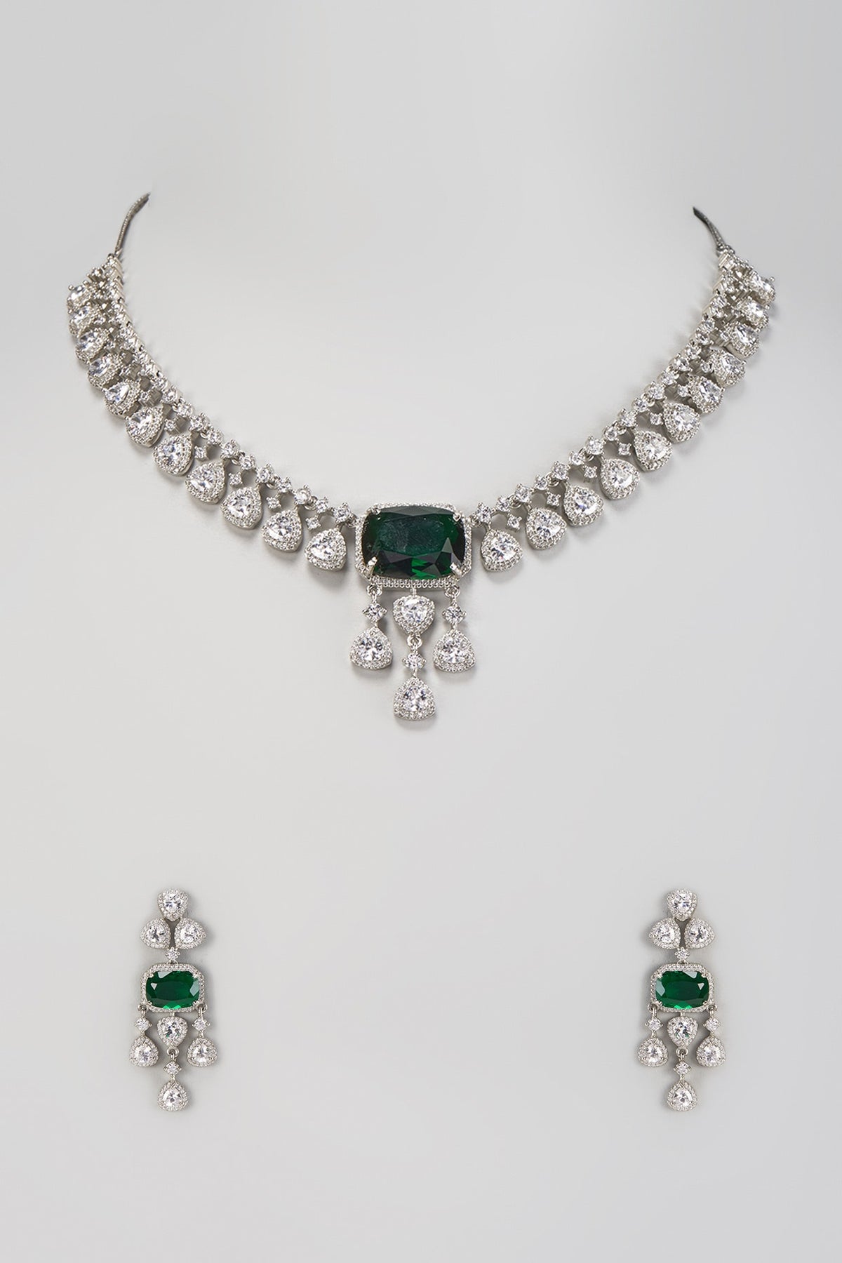 White Finish Zircon & Emerald Stone Necklace Set