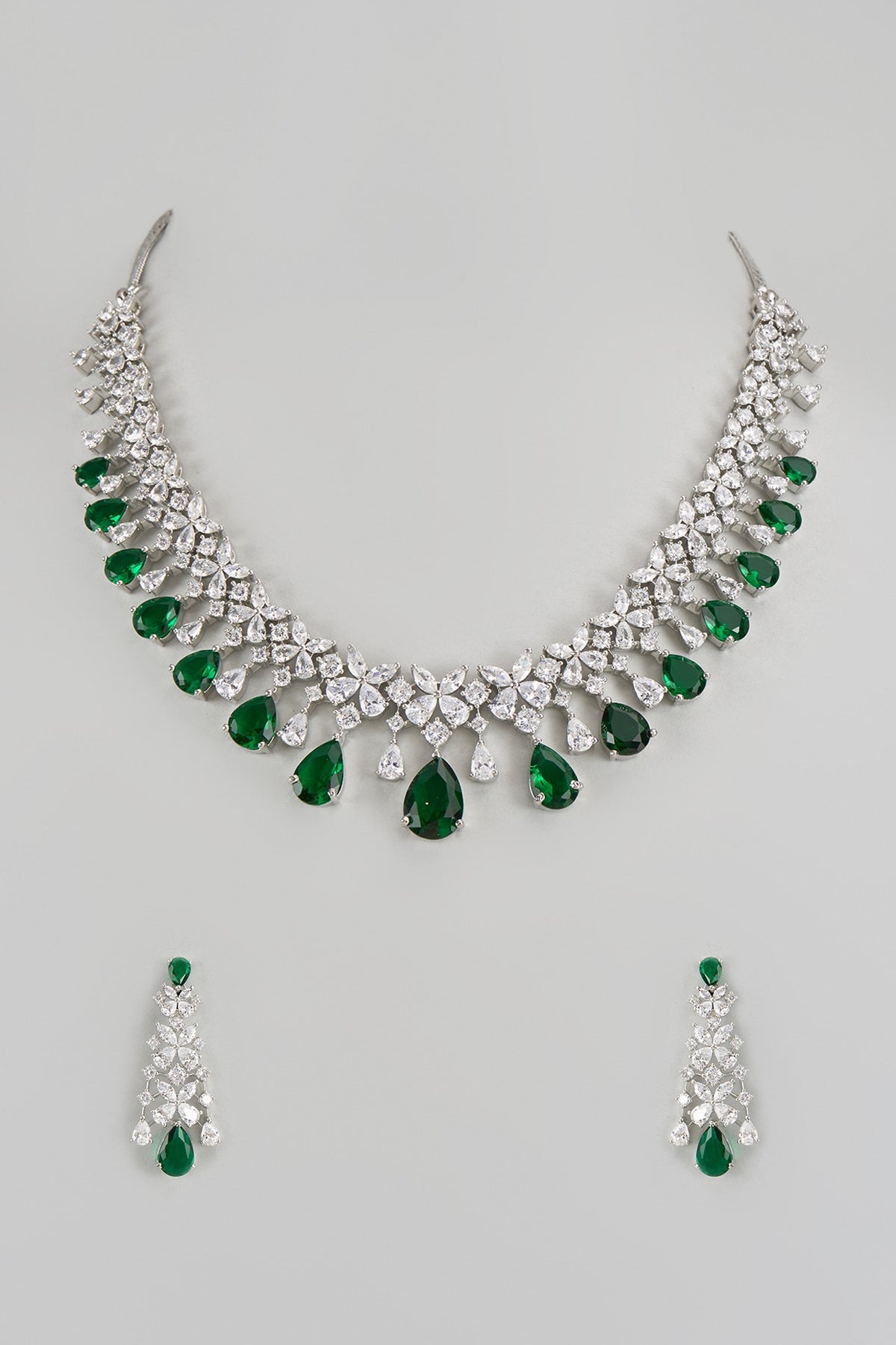 White Finish Zircon & Green Stone Necklace Set
