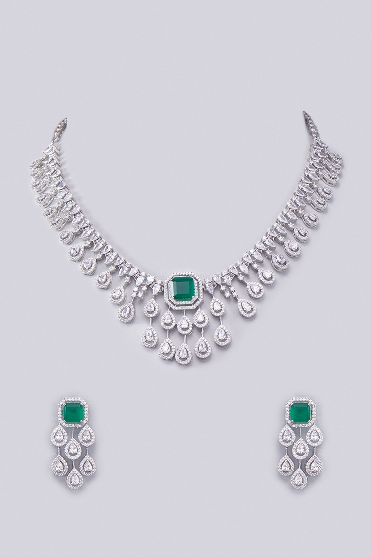 White Finish Zircon & Emerald Stone Necklace Set