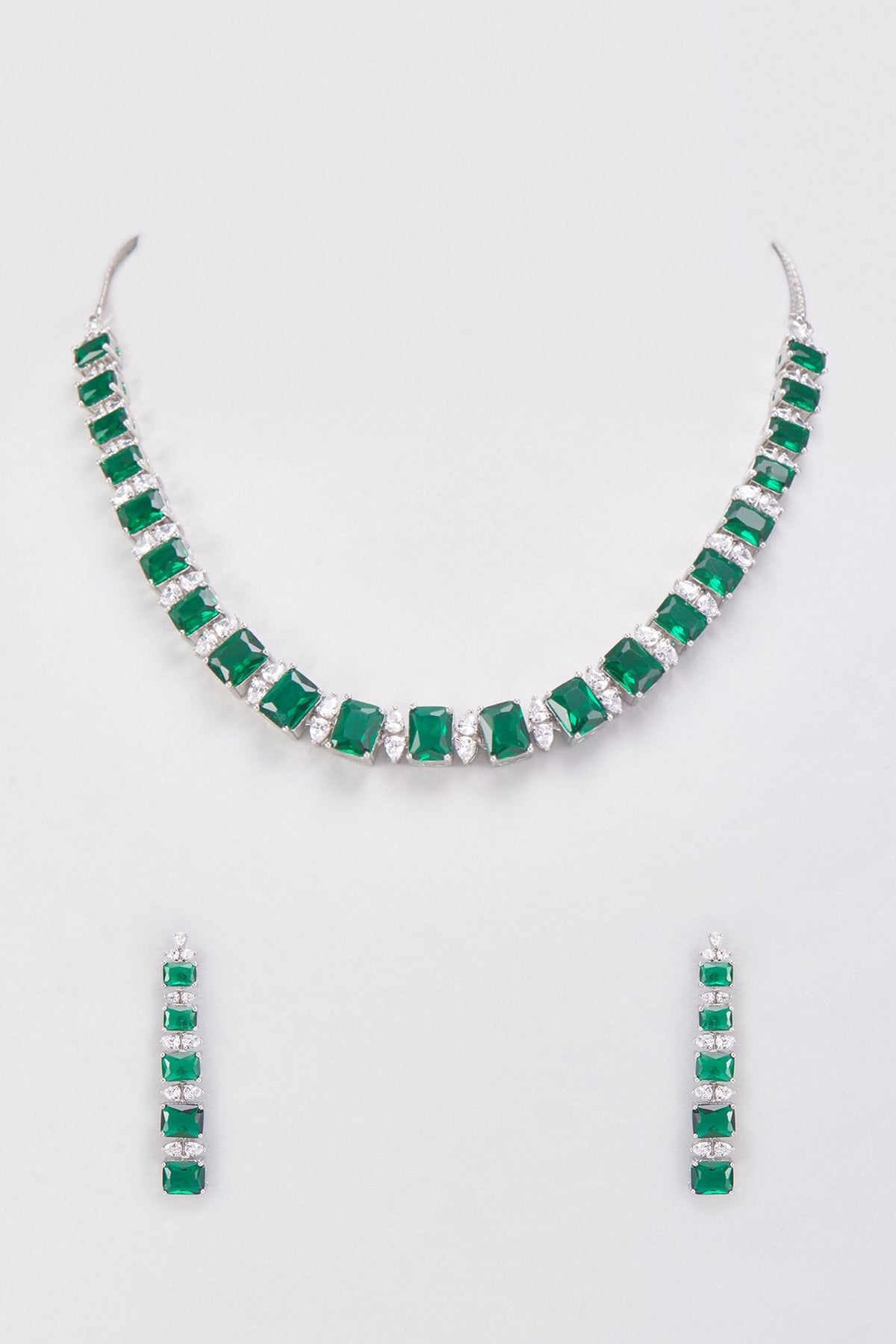 White Finish Emerald Stones & Zircon Necklace Set