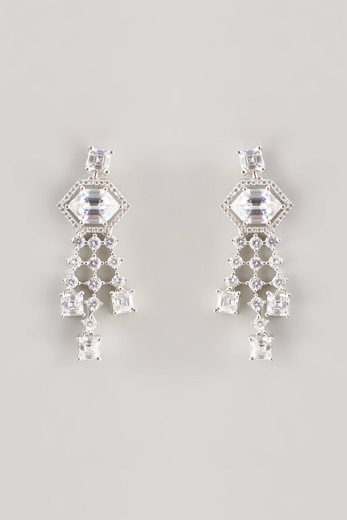 White Finish Zircon Necklace Set