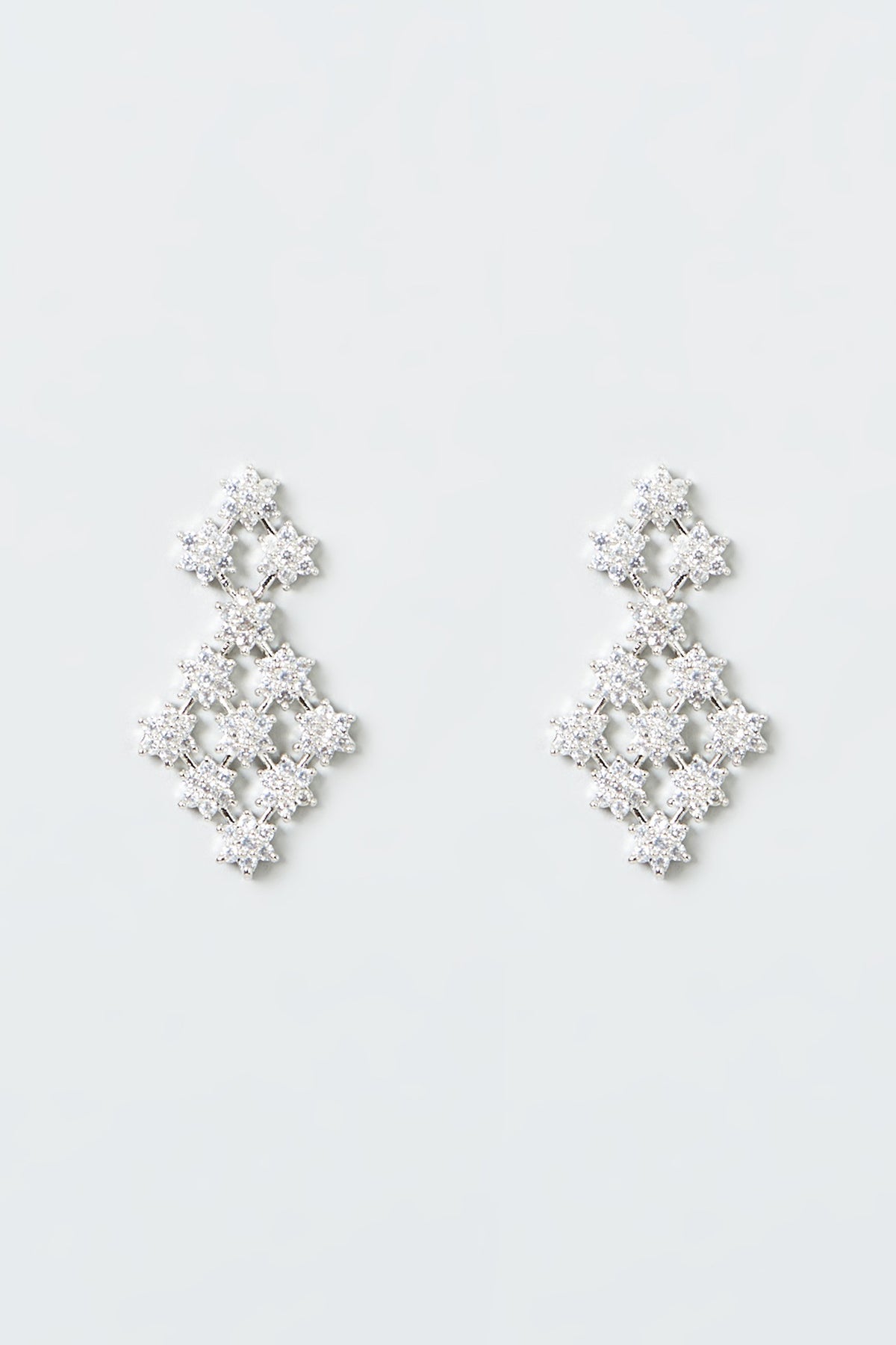 White Finish Zircons Necklace Set