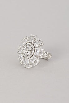 White Finish Zircon Ring