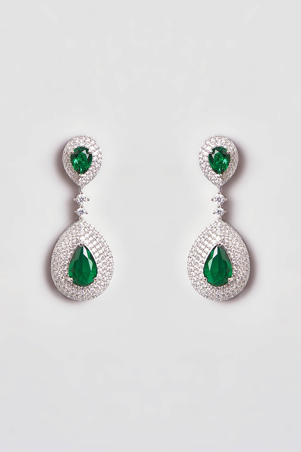 White Finish Zircon & Green Stone Necklace Set
