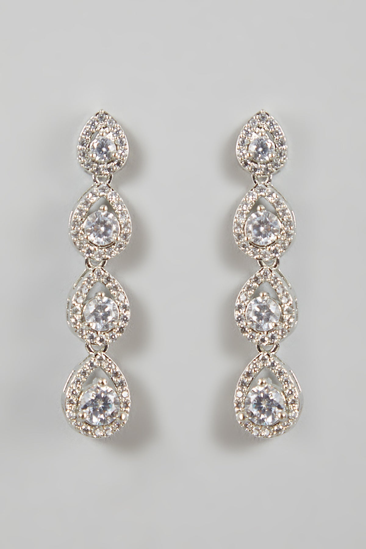 White Finish Necklace Set With Diamonds