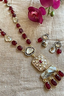 Gold Finish Deep Wine Beaded & Pearl Long Necklace Set