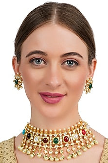 Gold Finish Kundan Choker Necklace Set