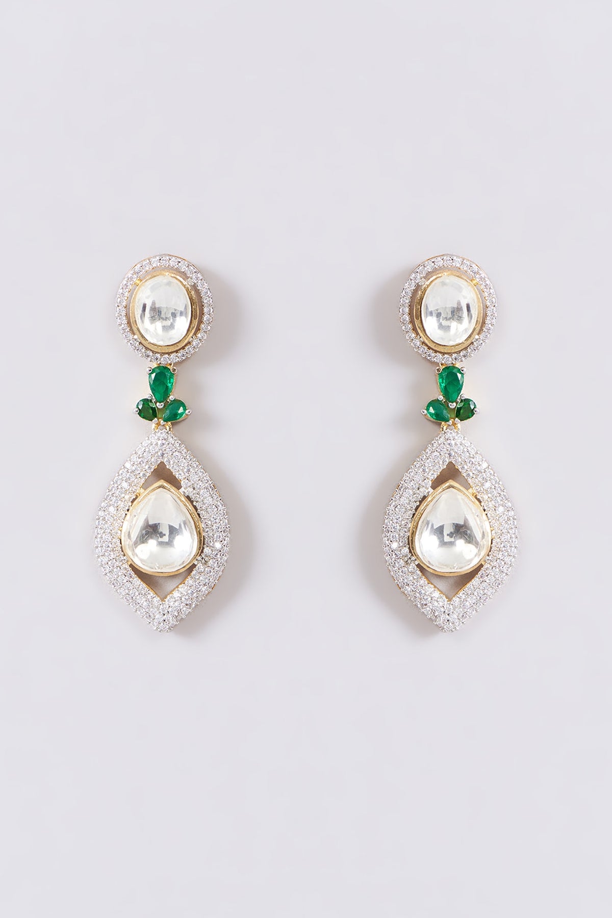 White Rhodium Finish Zircon Necklace Set