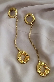 Gold Dangler Earning