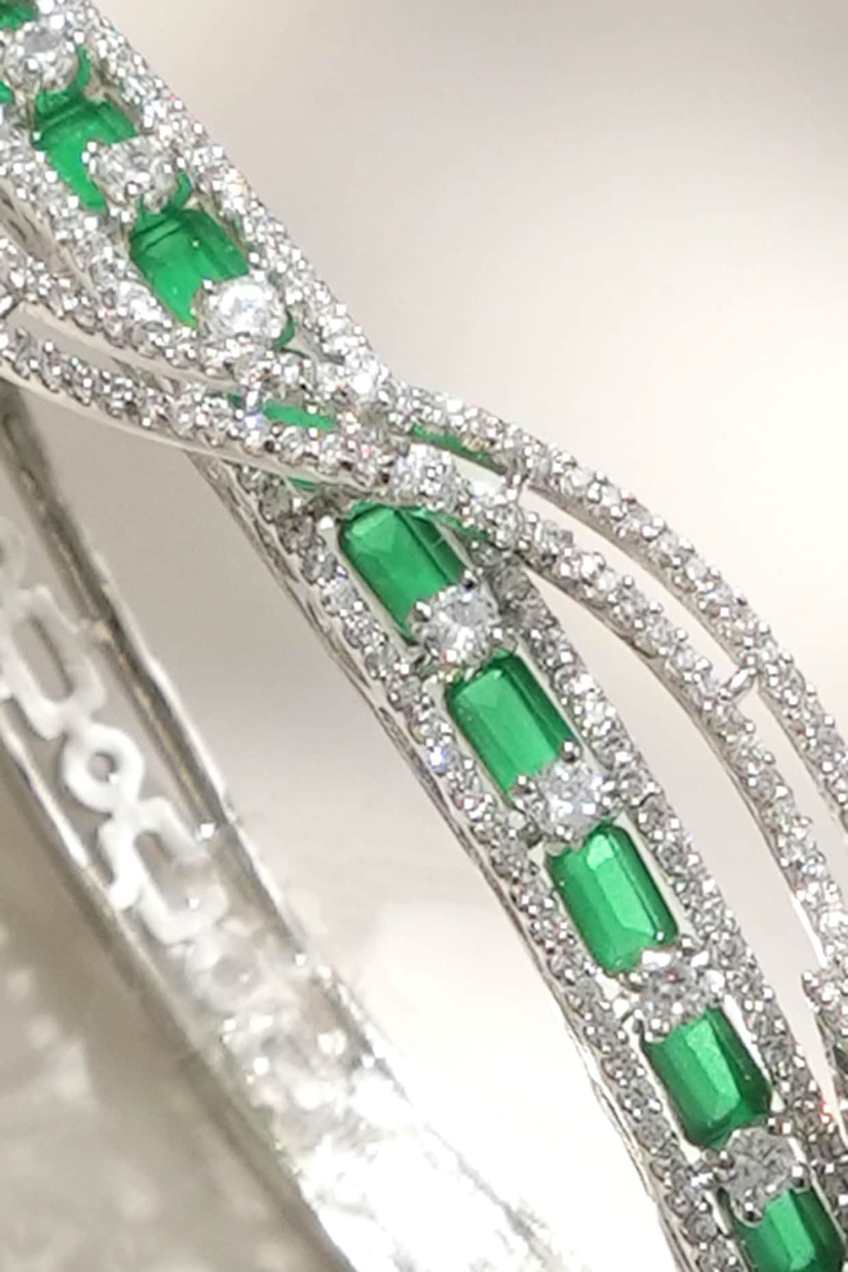 White Finish Diamond & Green Stone Bracelet
