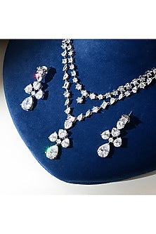 White Finish Zircon Necklace Set