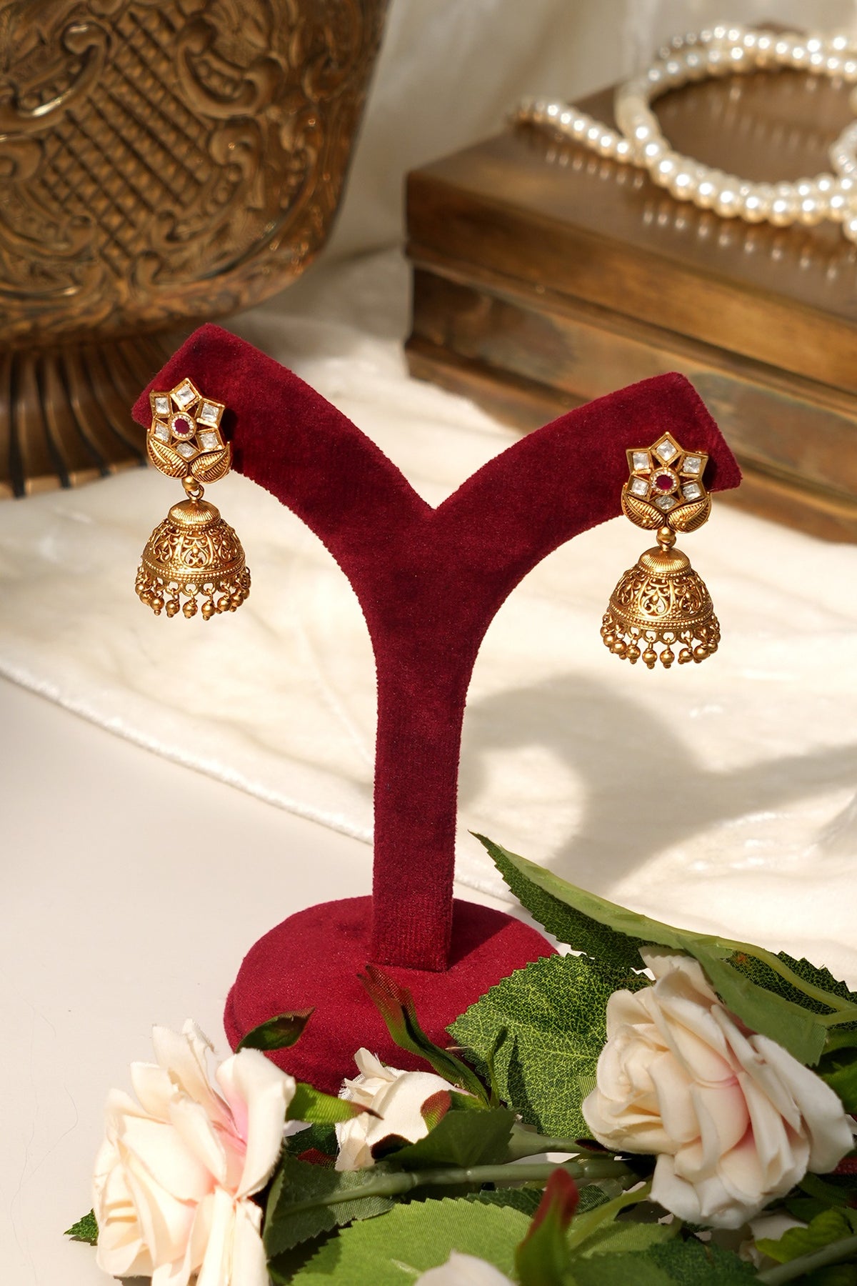 Gold Finish Moissanite Kundan Polki Choker Necklace Set