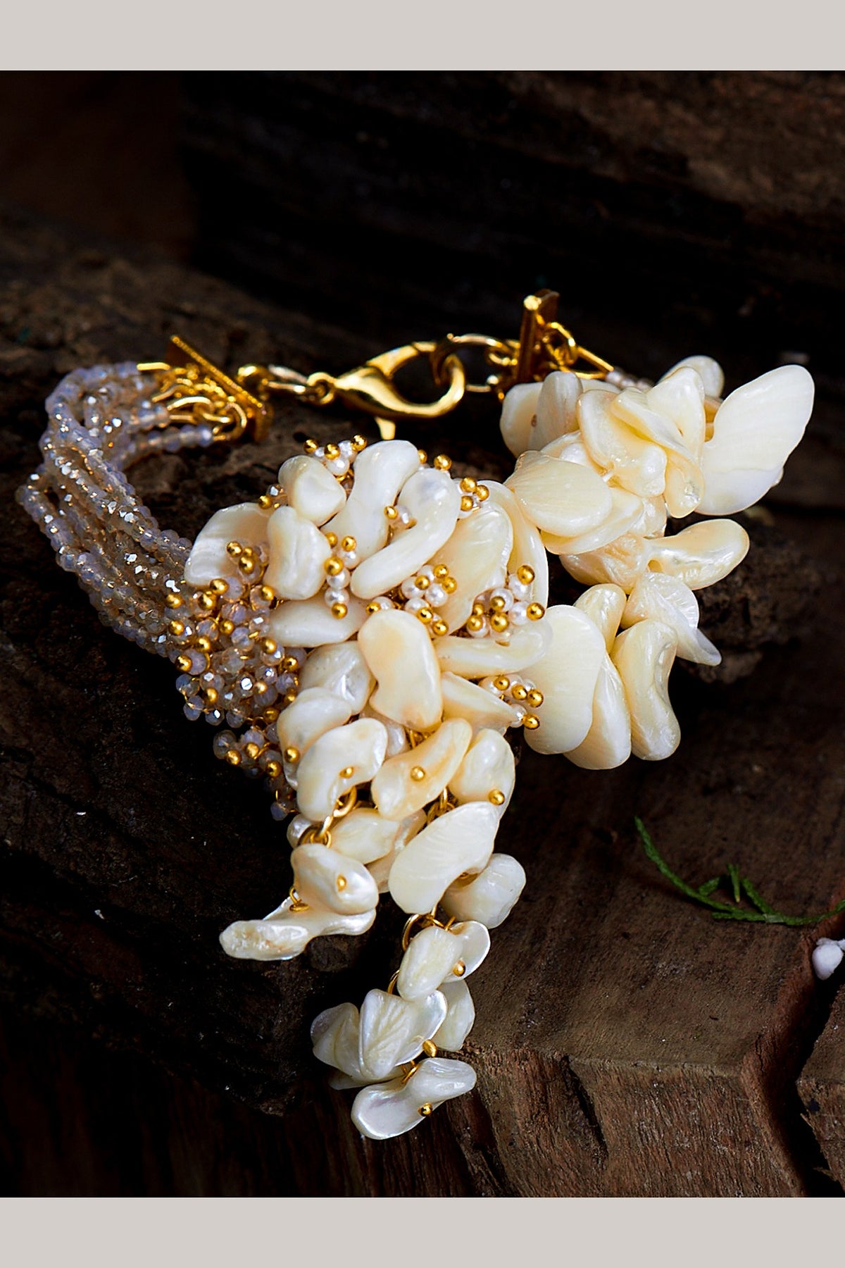 White Shell Crystals Handmade Choker Necklace