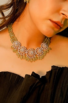 Yellow Gold Rhodium Finish Kundan Polki Necklace Set In Sterling Silver