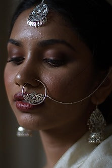 White Finish Cutwork Nose Ring In Sterling Silver