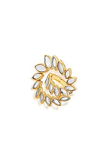 Gold Finish Swirl 3D Ring