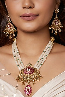 Gold Finish Off-White Beaded Temple Pendant Necklace Set