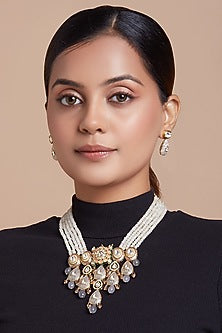 Gold Finish Necklace Set With Agate Beads