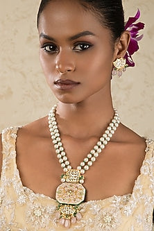 Gold Finish Jade & Shell Pearl Choker Necklace Set