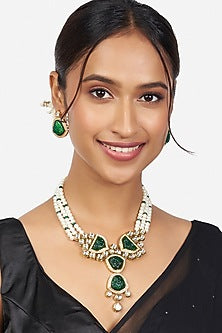 Gold Finish Pearls & Kundan Necklace Set