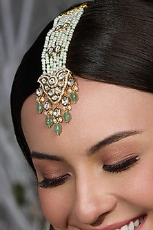 Yellow Gold Finish Floral Maangtikka
