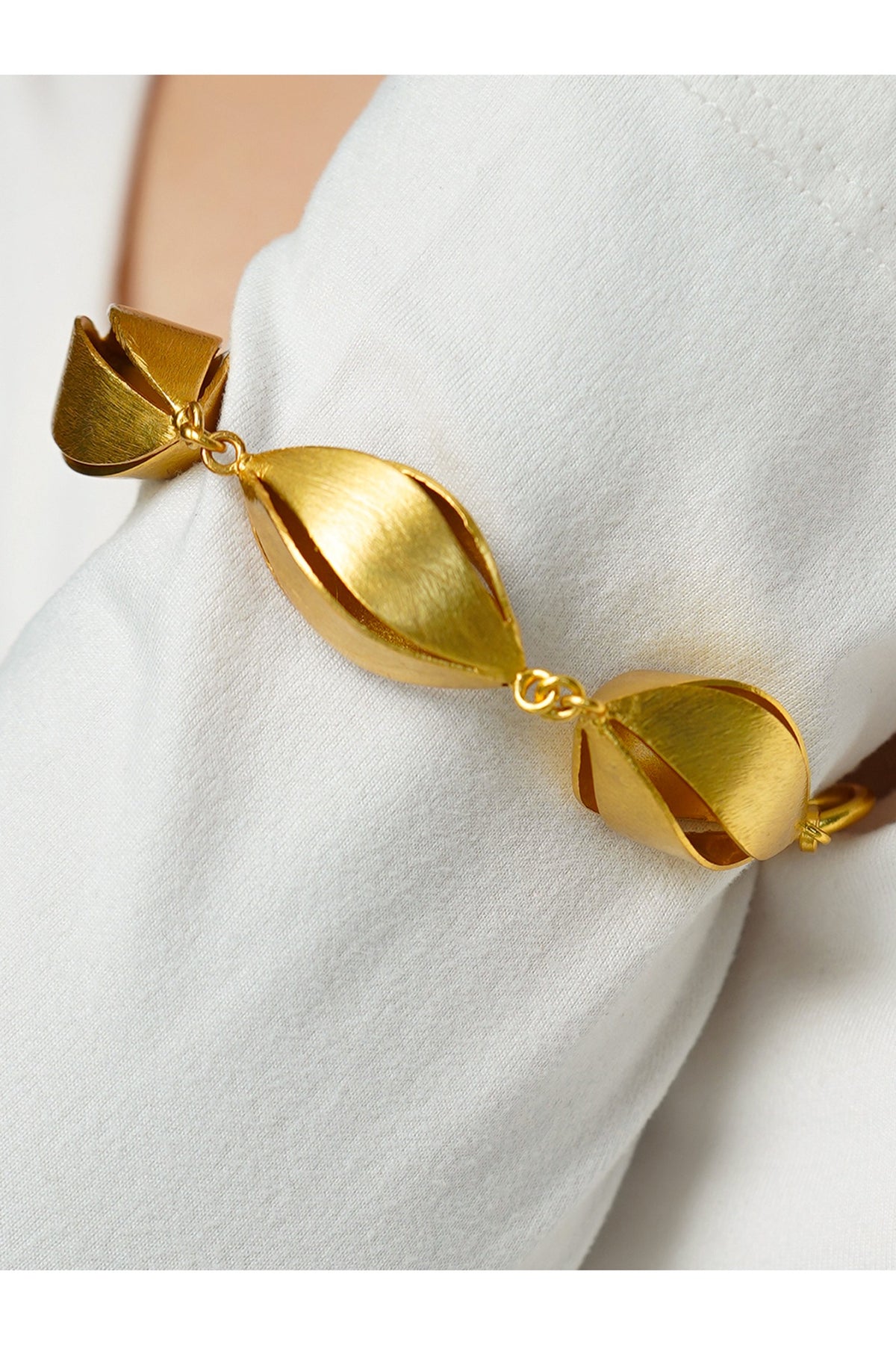 Yellow Gold Finish Leaf Link Bracelet