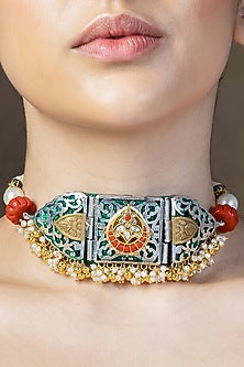 Two-Tone Finish Hydro Polki & Coral Beaded Handcrafted Enameled Choker Necklace