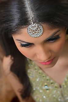 18 Kt White Gold Diamond Maang Tikka