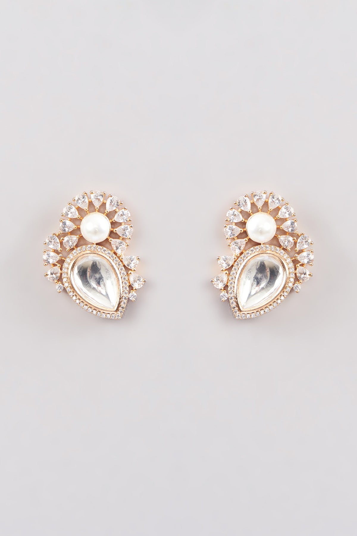 Gold Finish Zircon Necklace Set