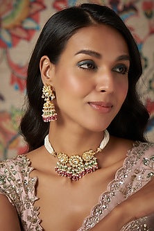 Gold Finish Kundan Polki & Drop Choker Necklace Set