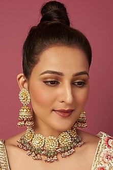 Gold Finish Choker Necklace Set With Kundan Polki