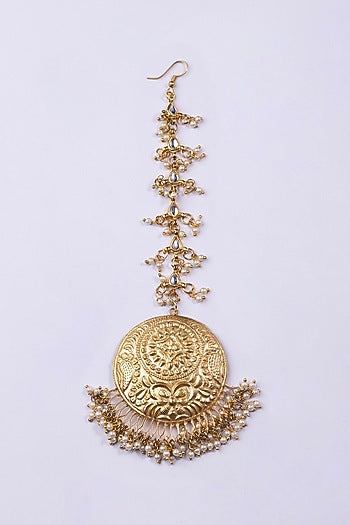 Dull Gold Plated Maangtikka With Pearl Hangings