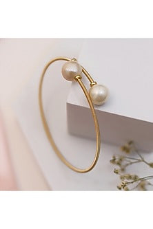 Gold Finish Pearl Handcrafted Adjustable Bracelet