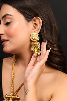 Gold Finish Kundan Polki & Pearl Beaded Sunflower Shaped Long Necklace Set