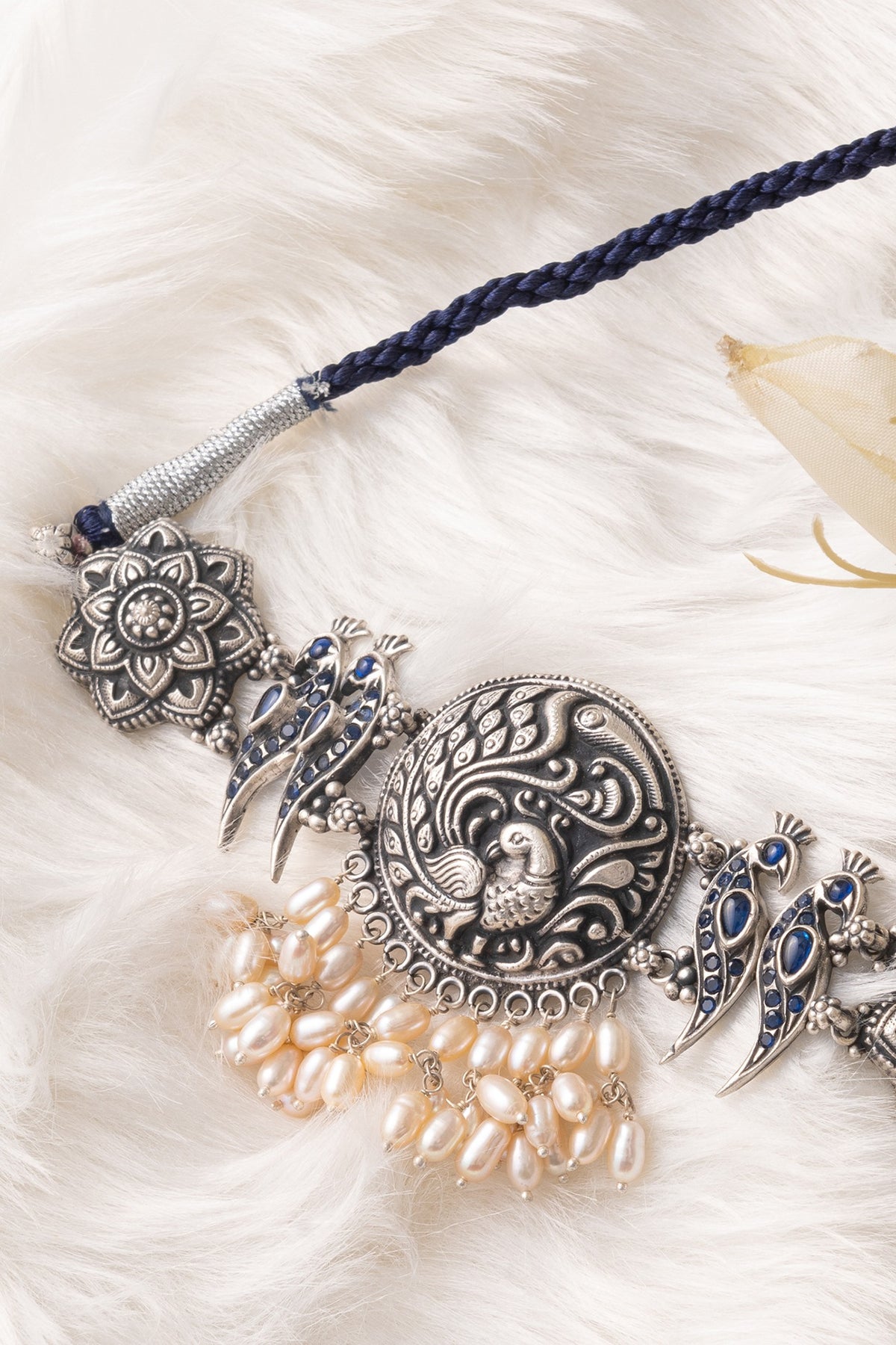Silver Finish Temple Choker Necklace In Sterling Silver
